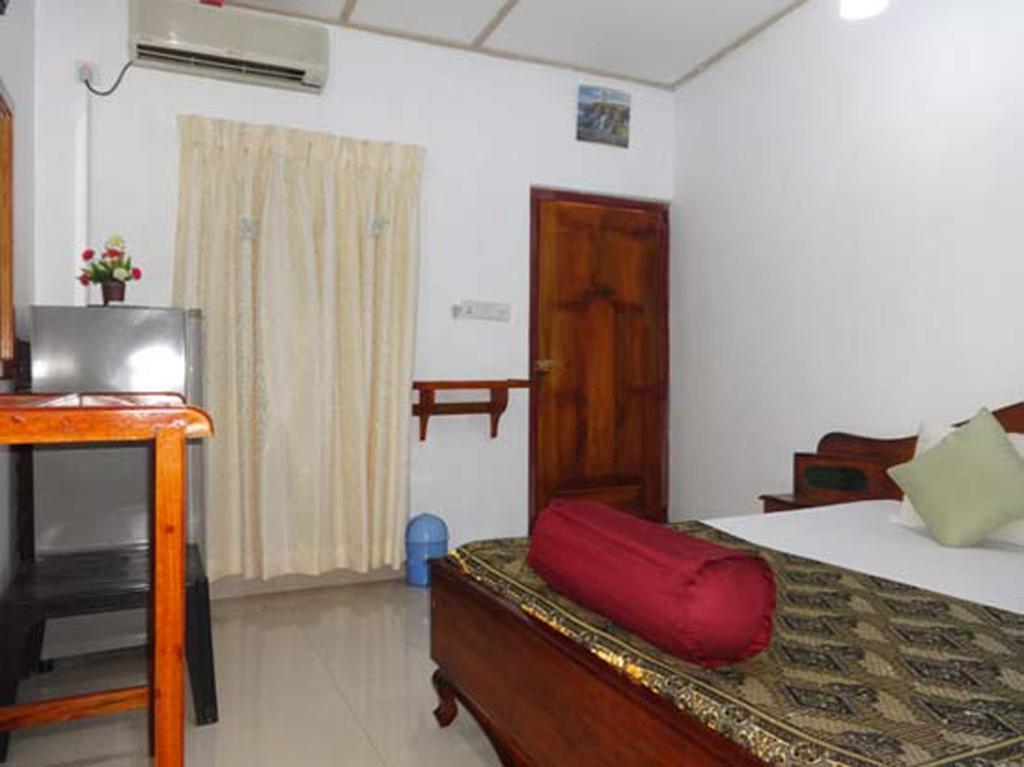 Dutch Bay Beach Cottages Trincomalee Zimmer foto